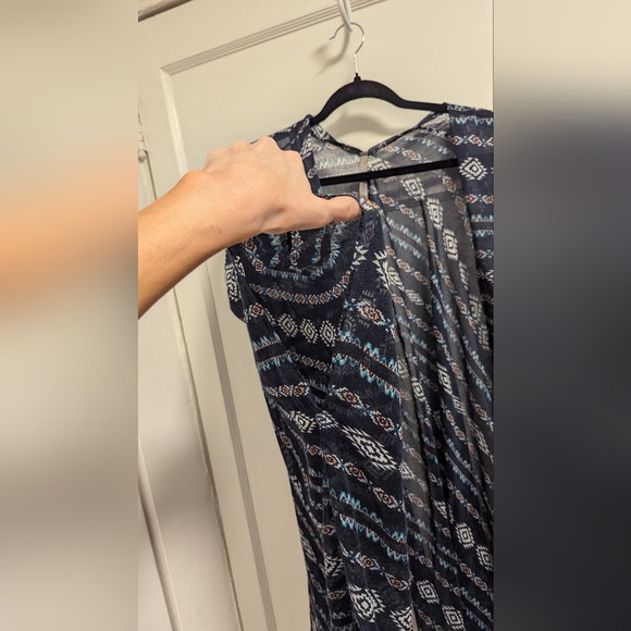 Patterned Blue Kimono/Cardigan/Shall - Picture 3 of 3